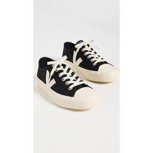 Veja Wata II Low black Sneakers size 9
